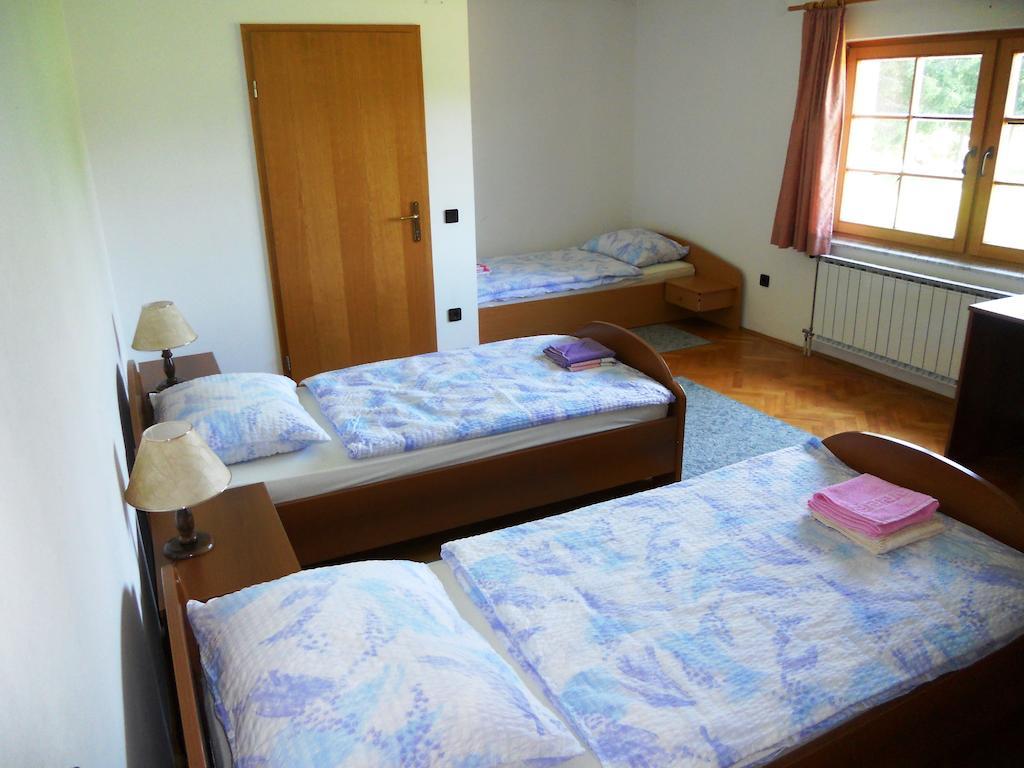 Farm Stay Kramer Bistrica ob Sotli Habitación foto